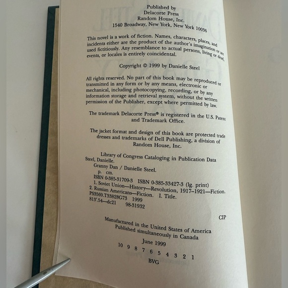 Danielle Steel Granny Dan Hardcover - Picture 8 of 8